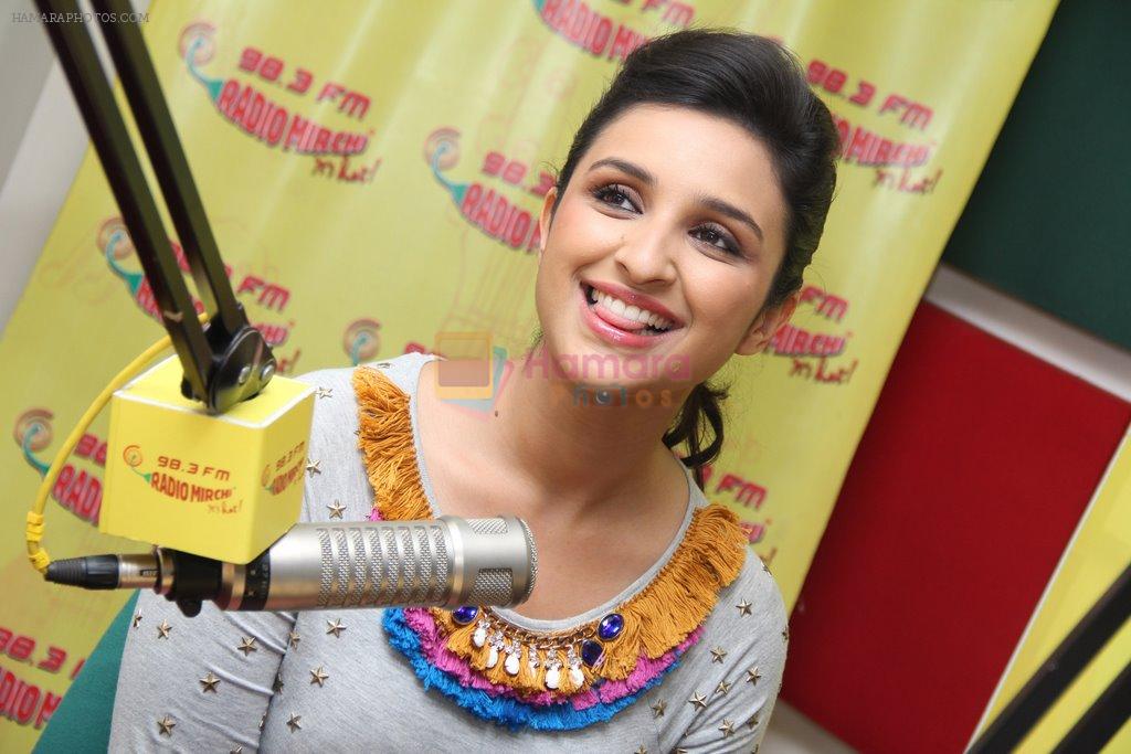 Parineeti Chopra at Radio Mirchi studio for promotion of Suddh Desi Romance in Mumbai on 2nd Sept 2013