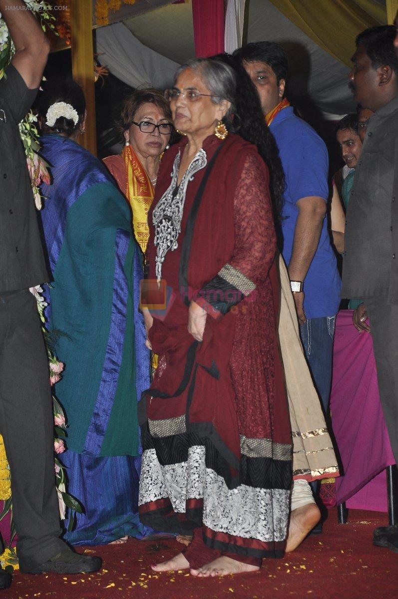 at Salman Khan's Ganesha Visarjan in Mumbai on 10th Sept 2013