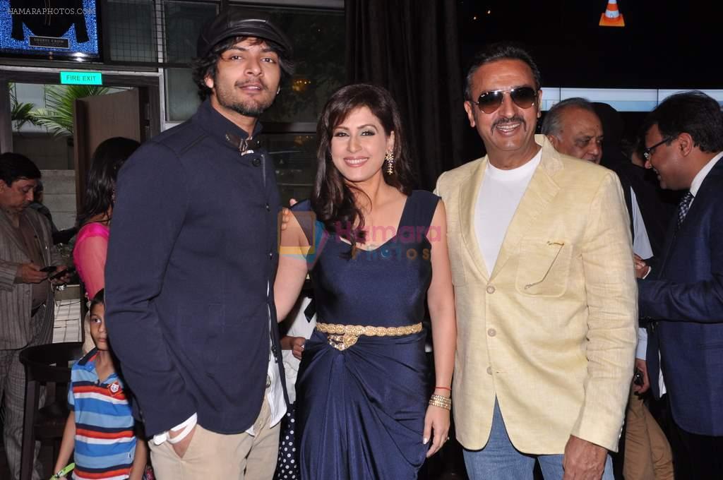 Gulshan Grover, Amrita Raichand, Ali Fazal at Baat Bann Gayi music launch in Hard Rock, Mumbai on 19th Sept 2013