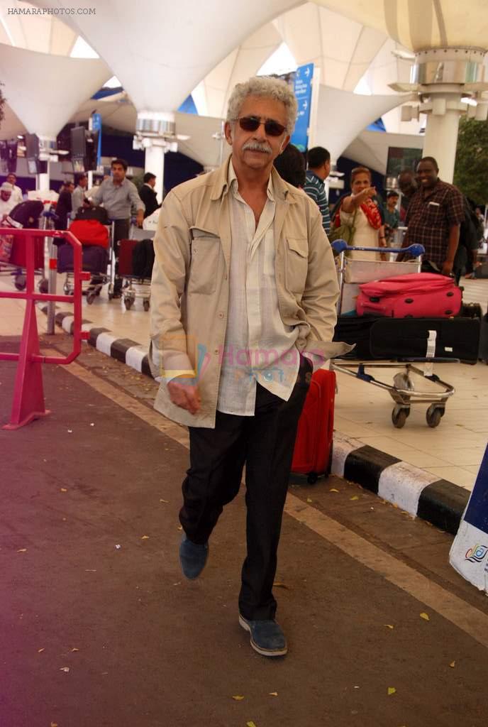 Naseeruddin Shah snapped at Mumbai Airport on 21st Sept 2013