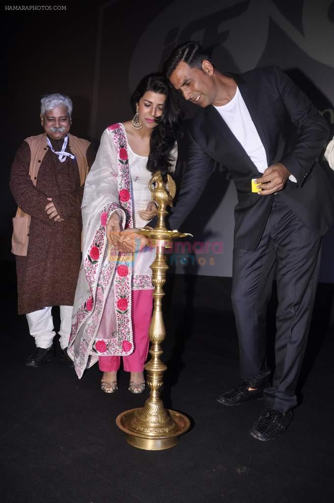 Nimrat Kaur, Akshay Kumar at Jagran film festival in Fun, Mumbai on 24th Sept 2013