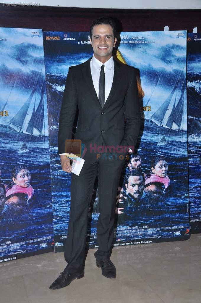 Jitin Gulati at Warning film premiere in PVR, Juhu, Mumbai on 26th Sept 2013