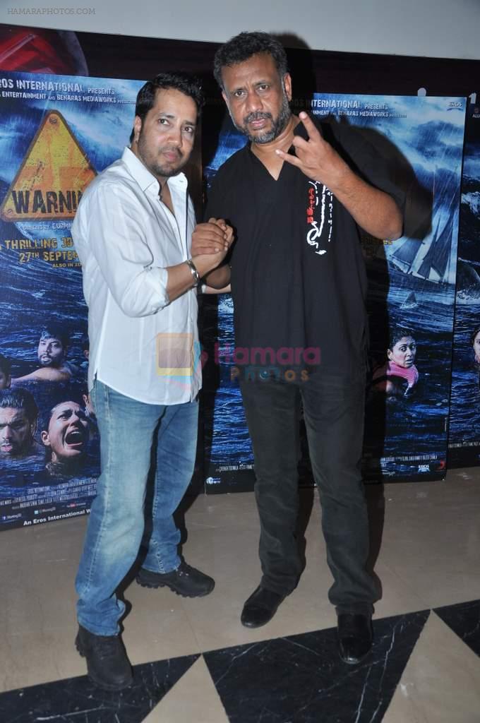 Mika Singh at Warning film premiere in PVR, Juhu, Mumbai on 26th Sept 2013