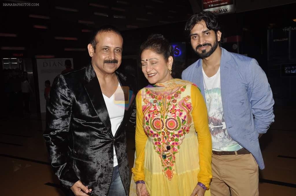 Aruna Irani, Adi Irani  at premiere of Raqt in Cinemax, Mumbai on 26th Sept 2013