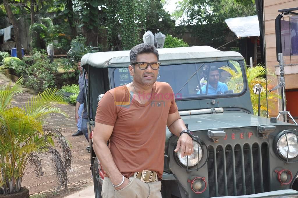 Sunil Shetty at the Mahurat of the film Desi Kattey in Madh Island on 9th Oct 2013