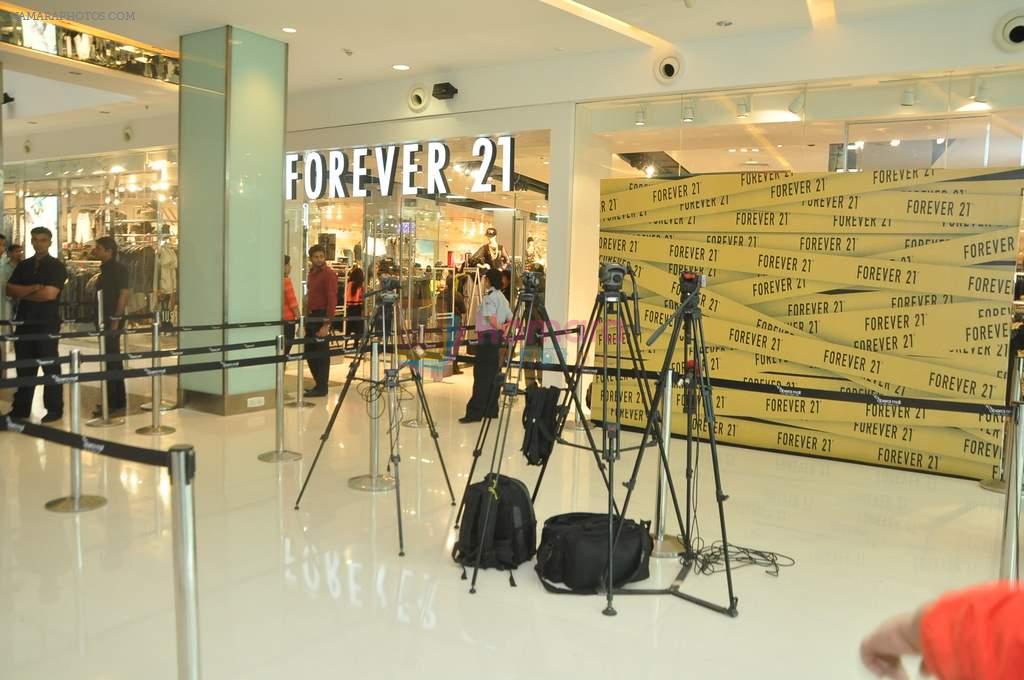 at Forever 21 store launch in Mumbai on 12th Oct 2013