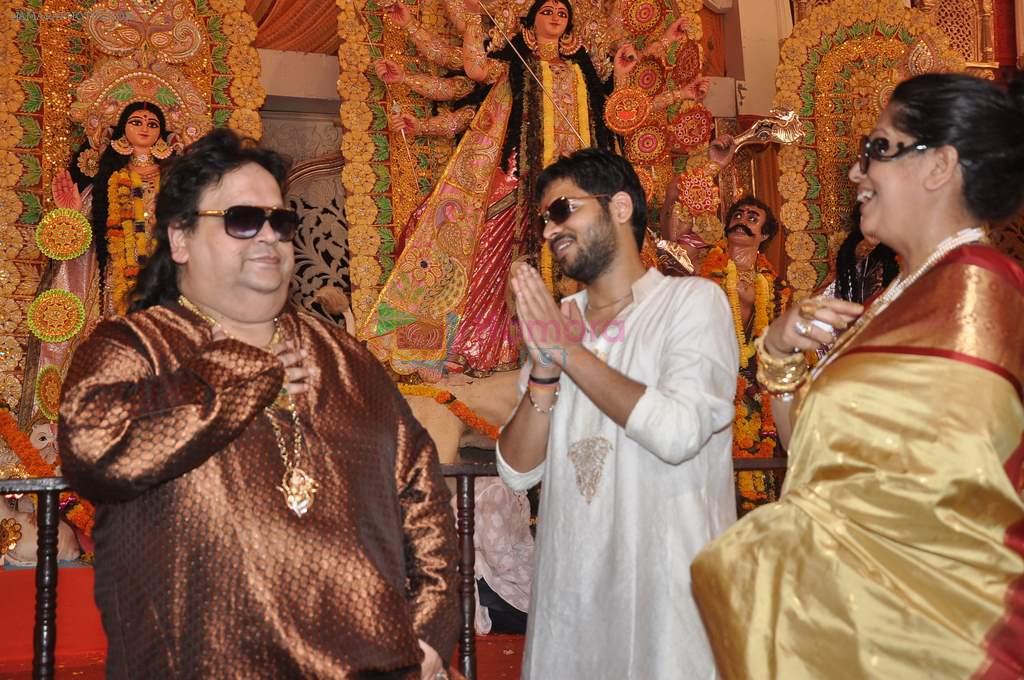Bappi Lahiri at DN Nagar Durga utsav in Andheri, Mumbai on 14th Oct 2013
