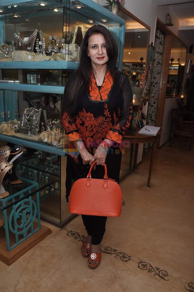 Poonam Dhillon at Raveena Tandon and Roopa Vohra's jewellery line launch in Mumbai on 18th Oct 2013