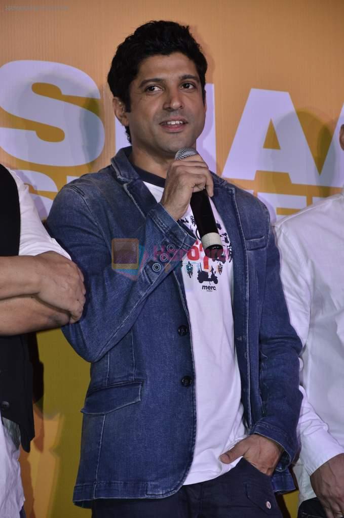 Farhan Akhtar at Trailer launch of Shaadi Ke Side Effects in Mumbai on 28th Oct 2013