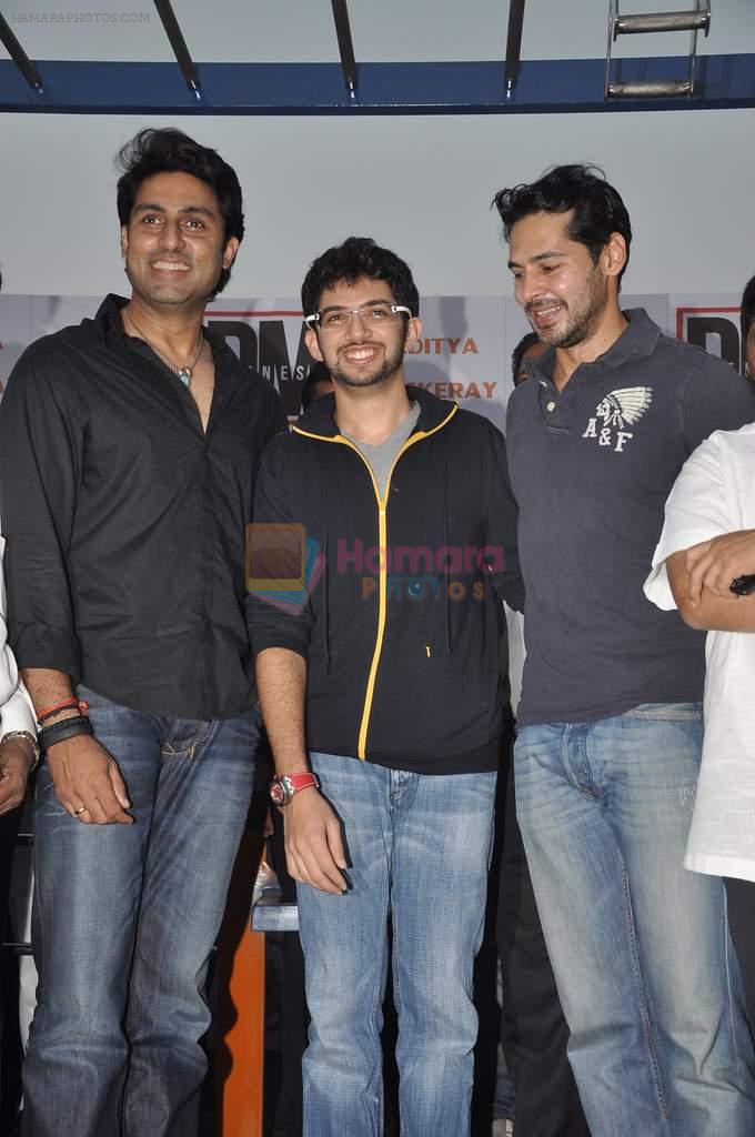 Abhishek Bachchan, Dino Morea, Aditya Thackeray launches DM fitness in Worli, Mumbai on 29th Oct 2013