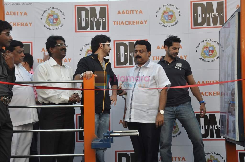 Dino Morea, Aditya Thackeray launches DM fitness in Worli, Mumbai on 29th Oct 2013