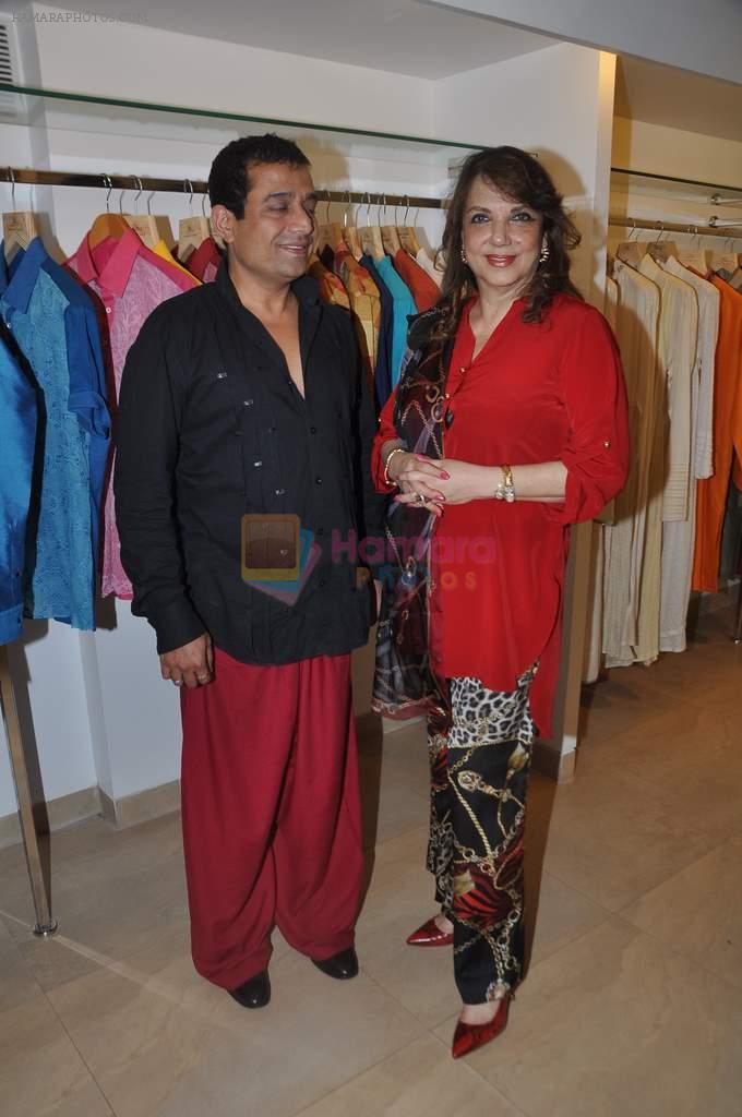 Zarine Khan at Shahid Aamir's collection launch in Juhu, Mumbai on 29th Oct 2013