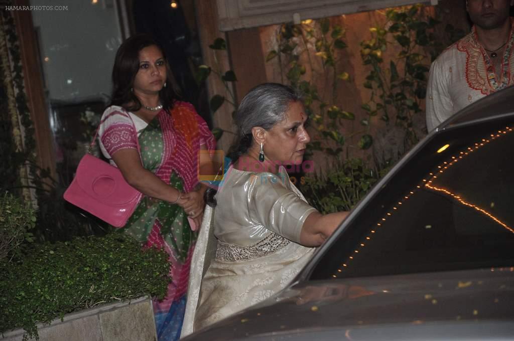 Jaya Bachchan at Amitabh Bachchan's diwali Bash in Mumbai on 3rd Nov 2013