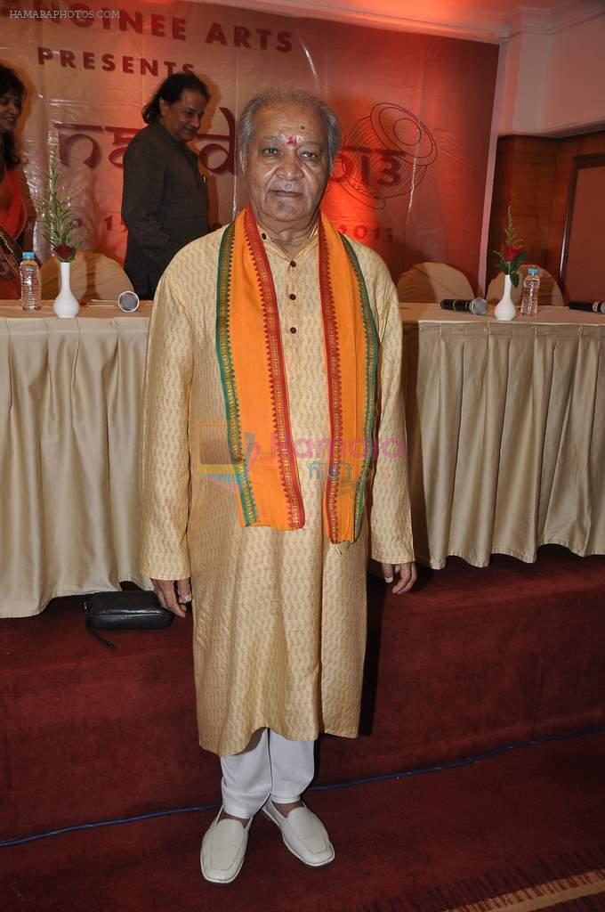 Pandit Hari Prasad Chaurasia at Swar Naad 2013 in Mumbai on 6th Nov 2013