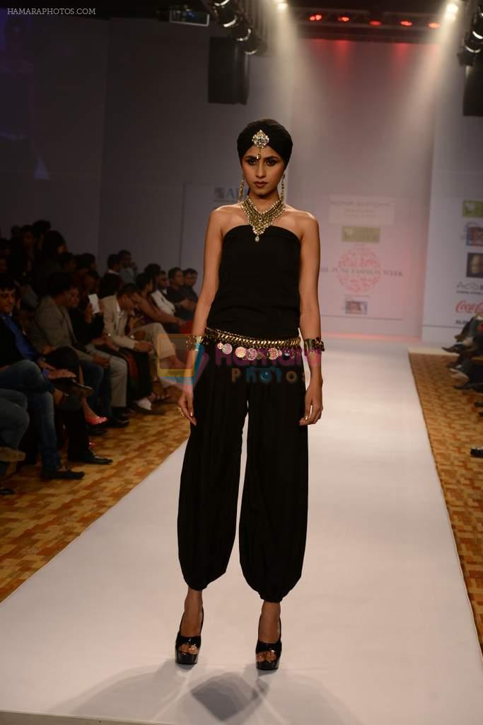 Model walks for Mona Shroff Show at ABIL Pune Fashion Week on 9th Nov 2013