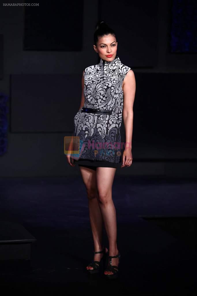Model walk for Designer Pankaj & Nidhi at Blenders Pride Fashion Tour 2013 Kolkata  on 9th Nov 2013