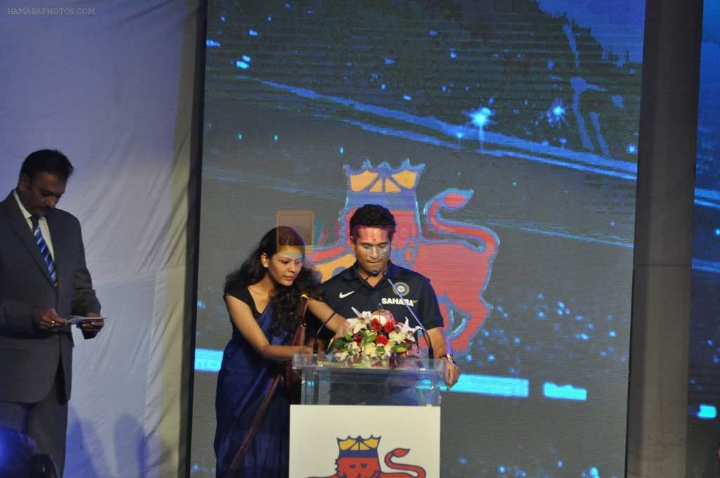 Sachin Tendulkar at MCA sports complex renamed as Sachin Tendulkar Gymkhana in Mumbai on 11th Nov 2013