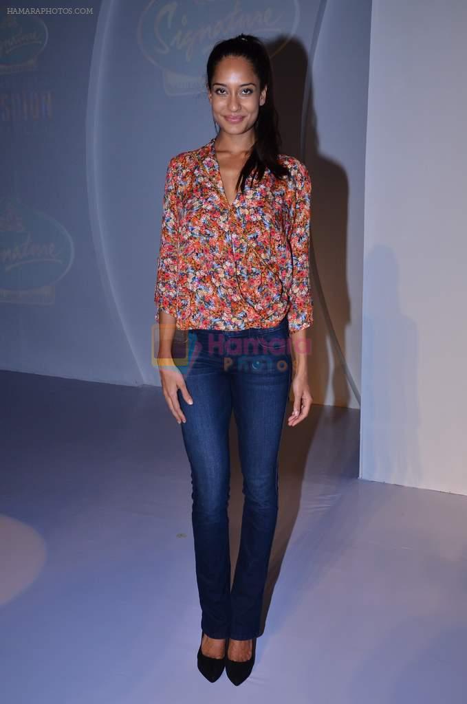 Lisa Haydon launched a specially developed photography app, Signature Selfie on 16th Nov 2013