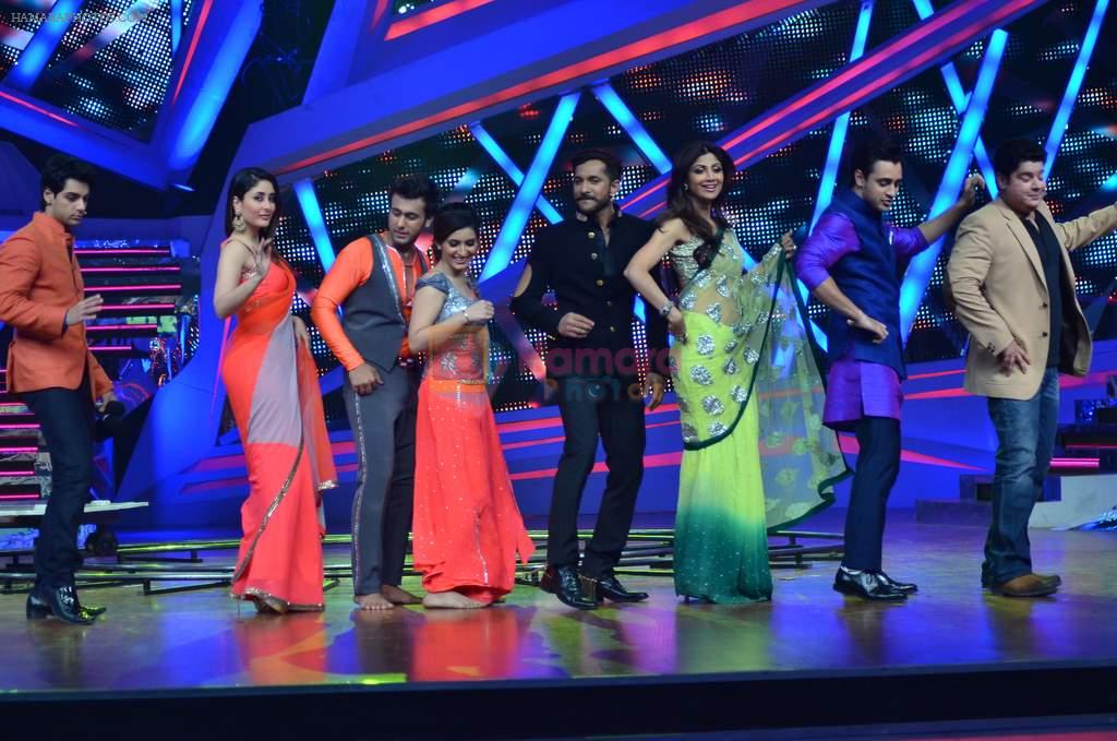 Imran Khan, Kareena Kapoor, Shilpa Shetty, Sajid Khan, Terence Lewis on the sets of Nach Baliye 6 in Mumbai on 19th Nov 2013