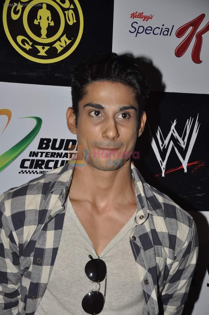 Prateik Babbar at Gold Gym's Fit and Fab contest in Mumbai on 22nd Nov 2013