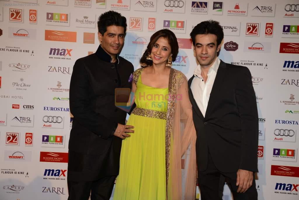 Manish Malhotra, Urmila Matondkar, Punit Malhotra at Saif Belhasa Holdings Masala Awards on 29th Nov 2013