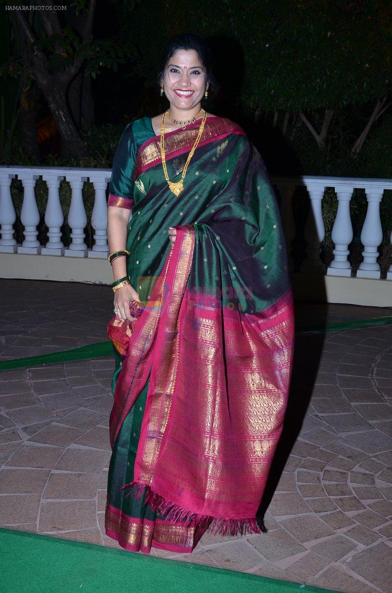 Renuka Shahane at Vishesh Bhatt's Wedding Reception in Taj Land's End, Bandra, Mumbai on 28th Nov 2013