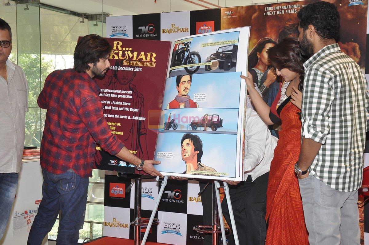 Shahid Kapoor, Sonakshi Sinha and Prabhu Deva unveil R...Rakumar Comic in Mumbai on 29th Nov 2013
