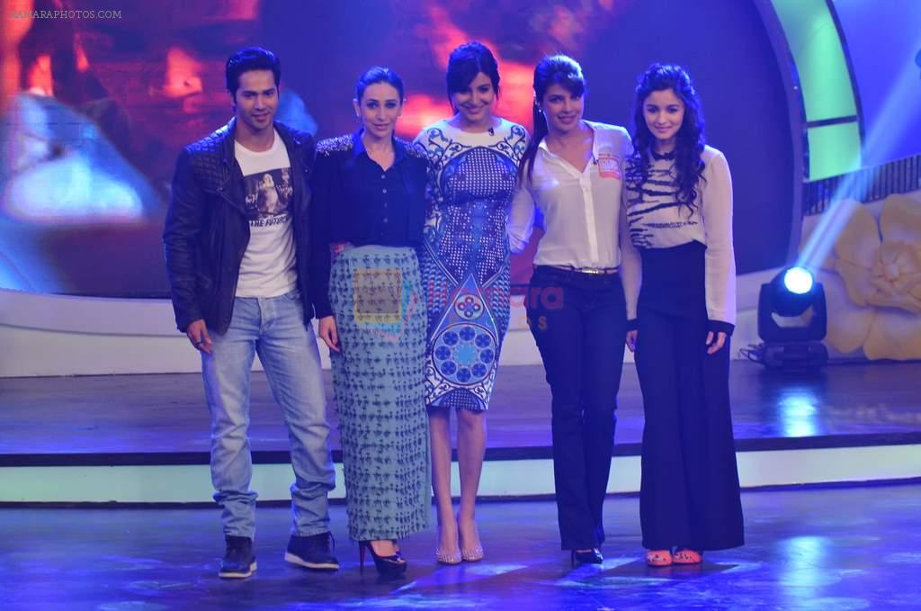 Varun Dhawan, Karisma Kapoor, Anushka Sharma, Priyanka Chopra, Alia Bhatt at Priyanka Chopra & NDTV's Our Girl Our Pride fundraiser in Mumbai on 1st Dec 2013