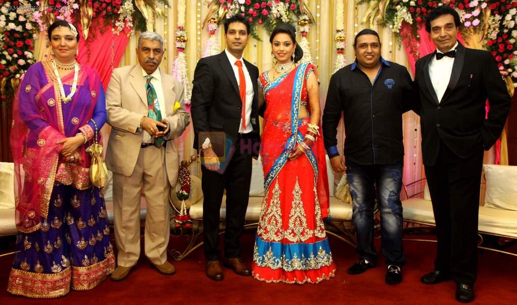 devendra kochar,inder,pavitra,shabab & dheeraj kumar at Dheeraj Kumar's nephew Inder Kochar wedding at Ramada,Juhu on 9th Dec 2013