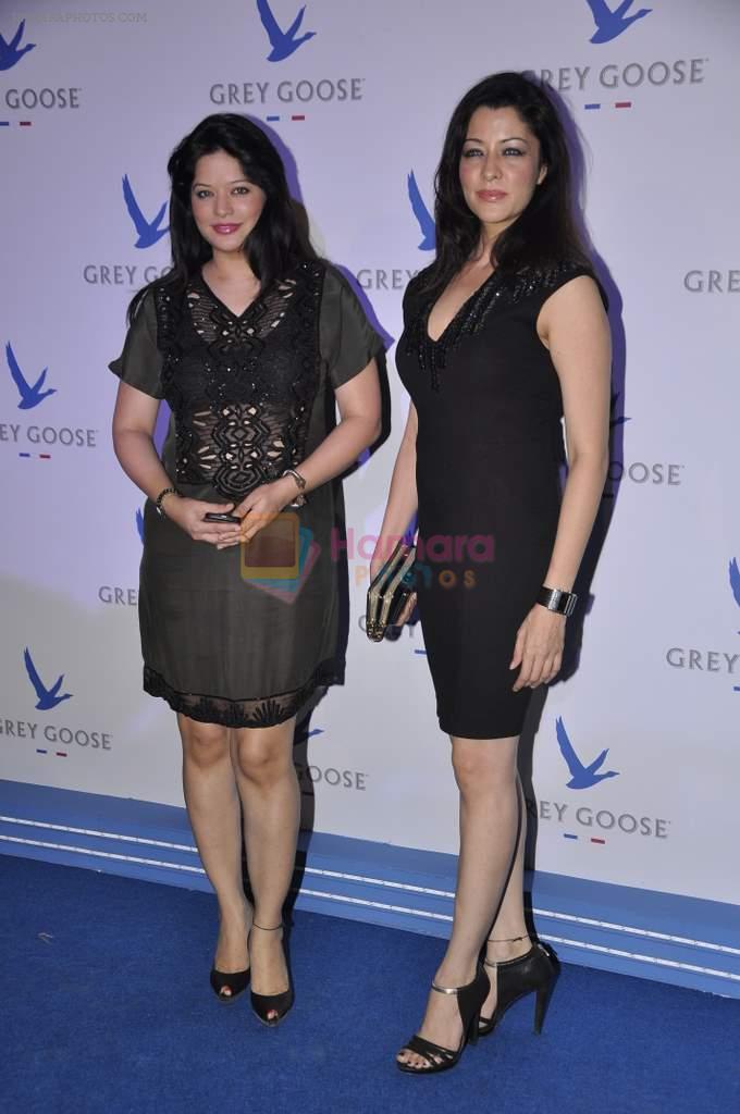 Aditi Gowitrikar, Arzoo Gowitrikar at Grey Goose in association with Noblesse fashion bash in Four Seasons, Mumbai on 10th Dec 2013