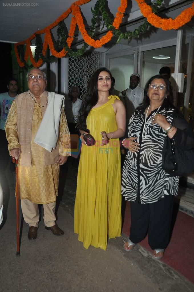 Rani Mukherjee at Dilip Kumar's bday in Kala Ghoda, Mumbai on 11th Dec 2013