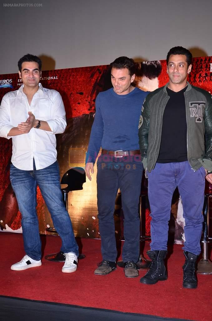 Salman Khan, Arbaaz Khan, Sohail Khan in Jai Ho film press meet in Chandan, Mumbai on 12th Dec 2013
