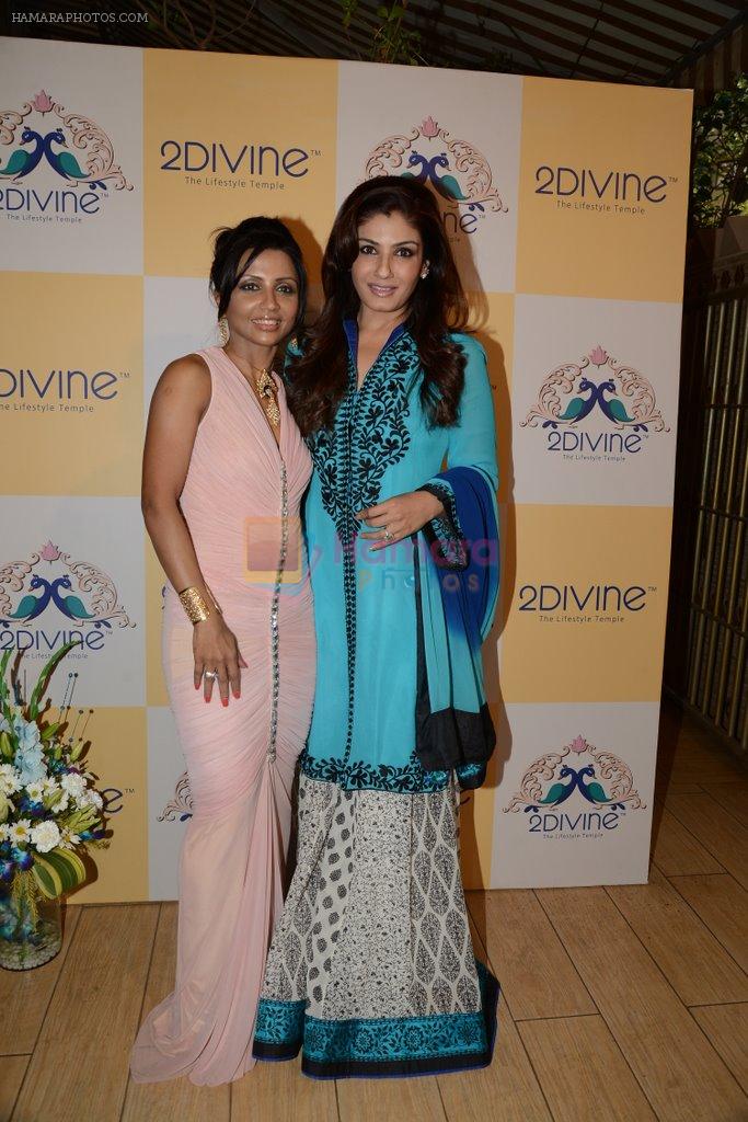Raveena Tandon at the launch of Dimple Nahar's 2 Divine lifestyle store in walkeshwar, Mumbai on 20th Dec 2013