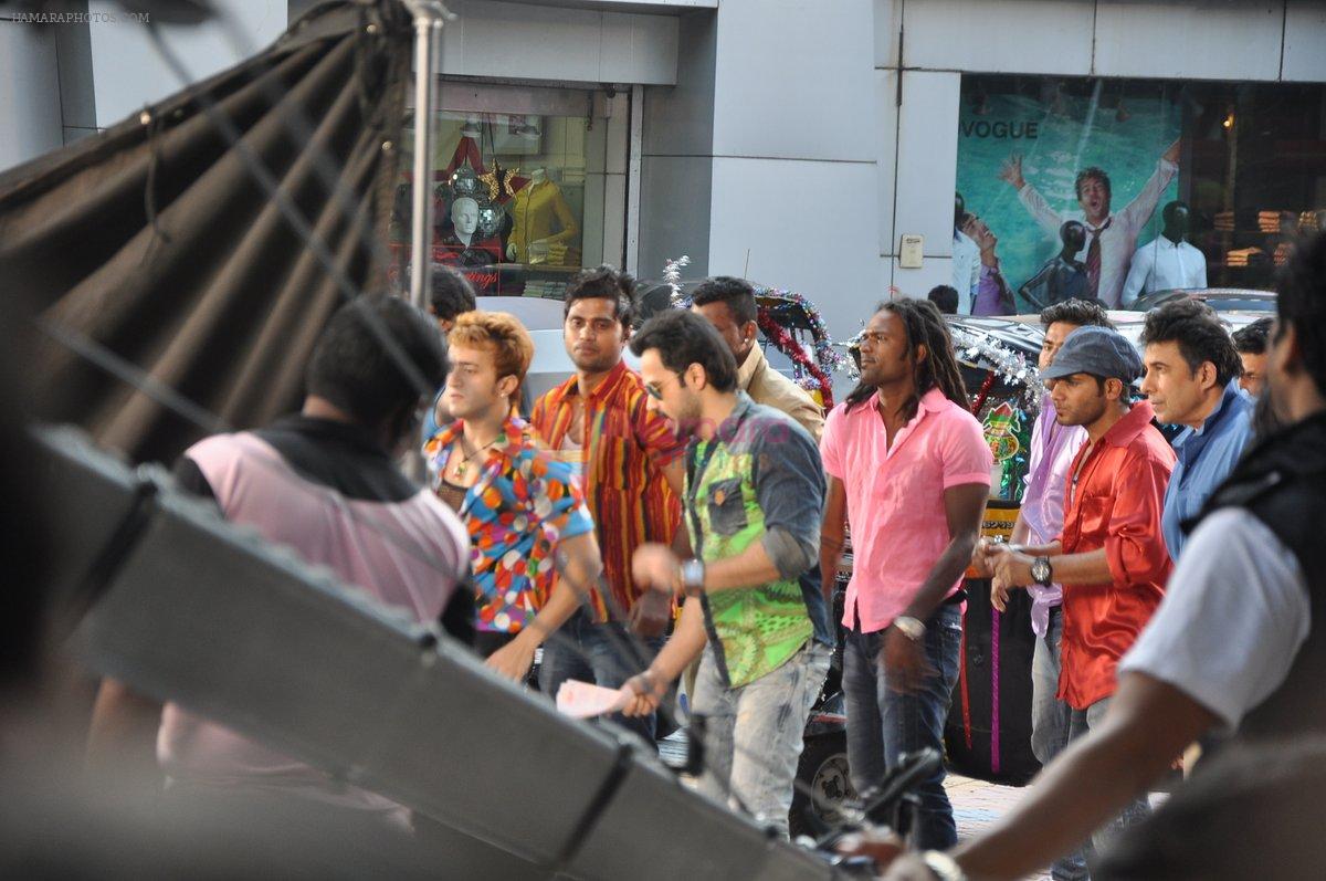 Emraan Hashmi shoots a song for Kunal Deshmukh's Shaatir in Mumbai on 22nd Dec 2013