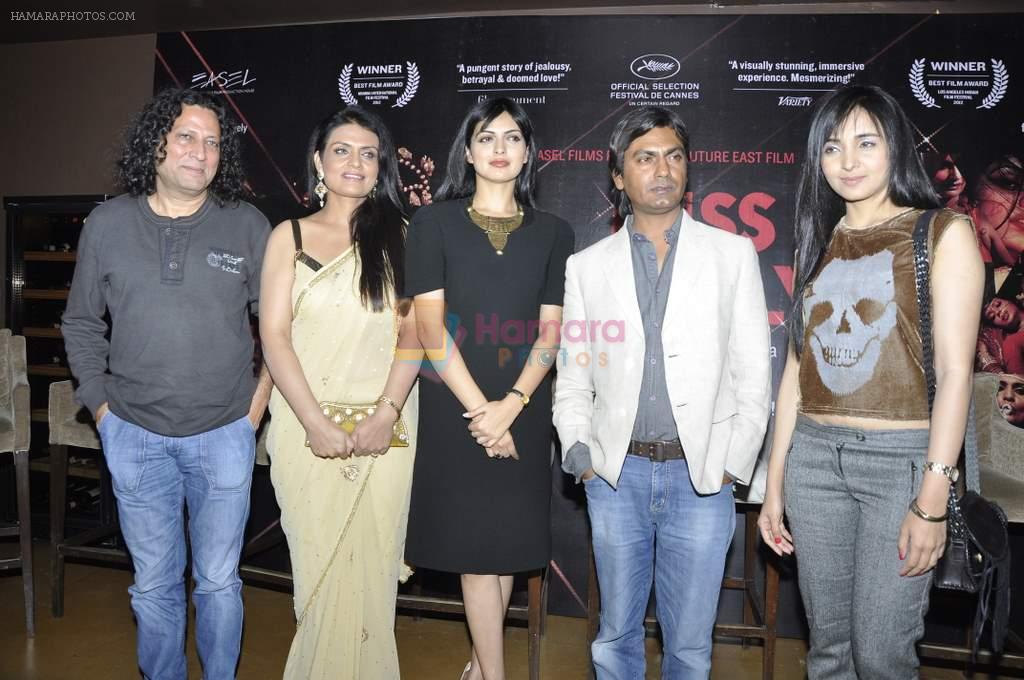 Nawazuddin Siddiqui, Zeena Bhatia, Anil George, Niharika Singh, Meneka Lalwani at the Promotion of film Miss Lovely in Aurus, Mumbai on 23rd Dec 2013