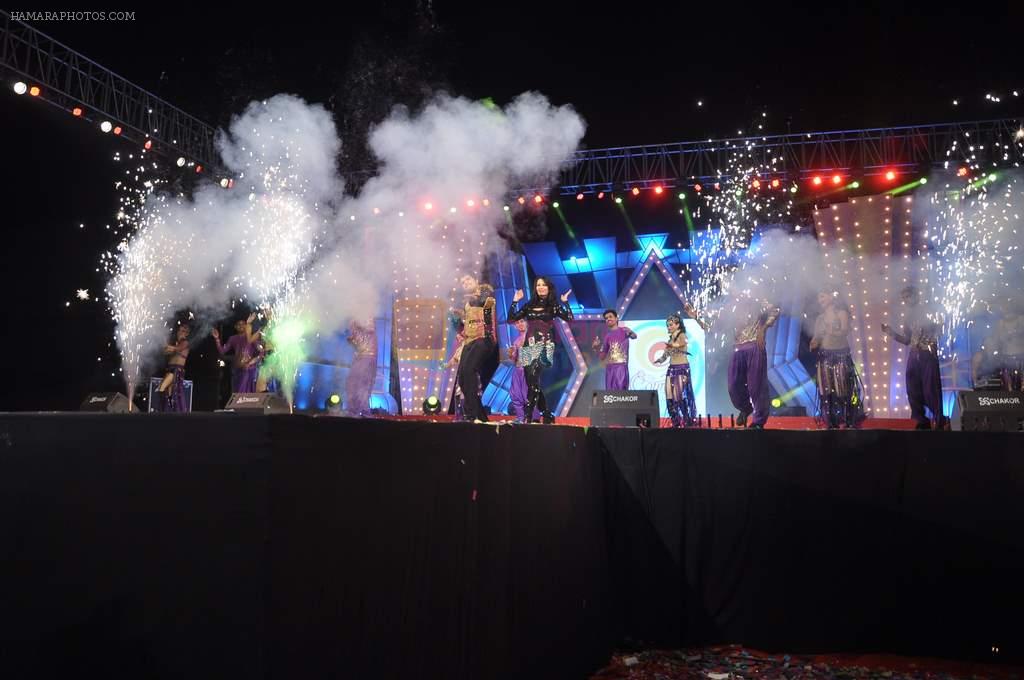Krishna and Kashmira Shah performs at new years's for Country Club in Mumbai on 31st Dec 2013
