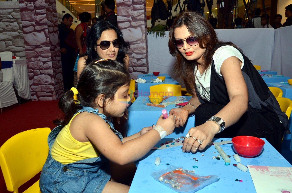 Deepshikha, Kamya Panjabi at Barbie event in Mumbai on 8th Jan 2014