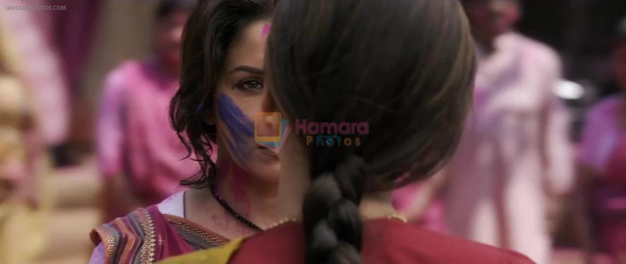 Madhuri Dixit in still from movie Gulaab Gang