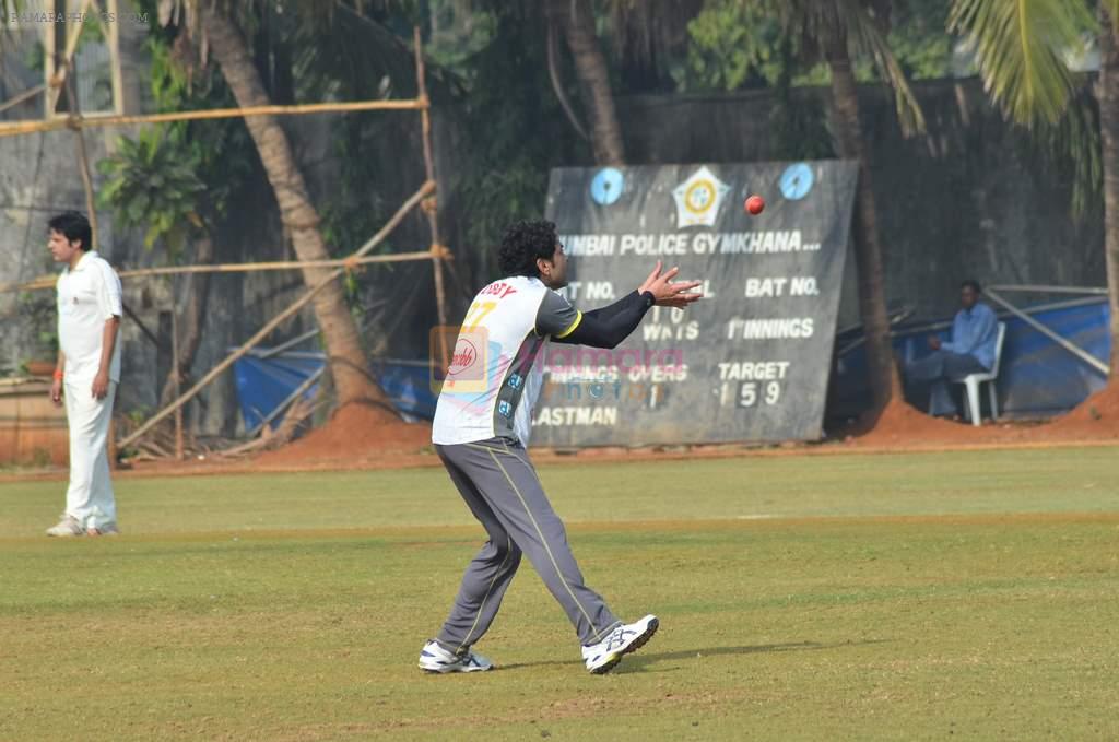 Bobby Deol at CCL practice session in Kalina, Mumbai on 14th Jan 2014
