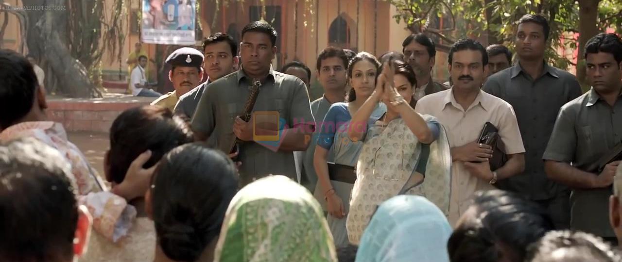 Juhi Chawla in still from movie Gulaab Gang