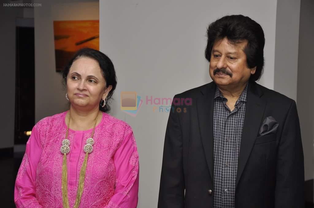 Pankaj Udhas at Nanda's art exhibition in Tao Art Gallery, Mumbai on 14th Jan 2014