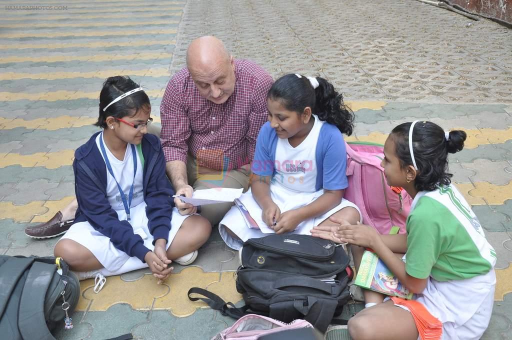 Anupam Kher at dutch children's film festival in Utpal Sanghvi School, Mumbai on 15th Jan 2014