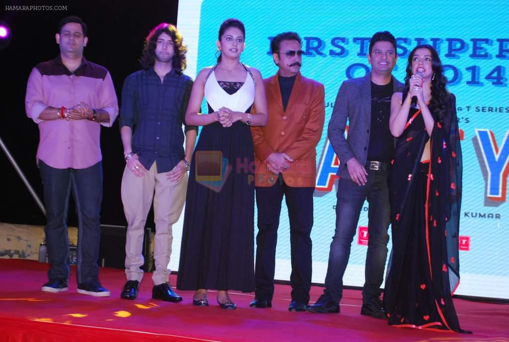 Shreyas Pardiwalla, Rakul Preet, Divya Khosla Kumar,Gulshan Grover, Bhushan Kumar at Yaariyan success party in Mumbai on 15th Jan 2014