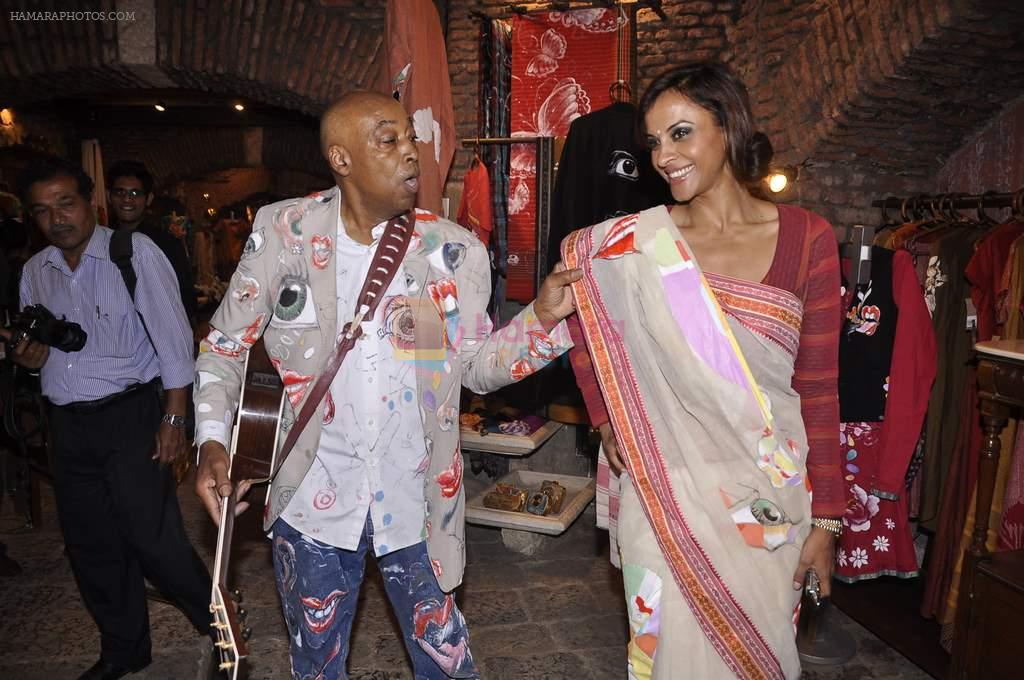 Manasi Scott at  Painted Clothing by Prof.Leroy Parker in Melange on 17th Jan 2014