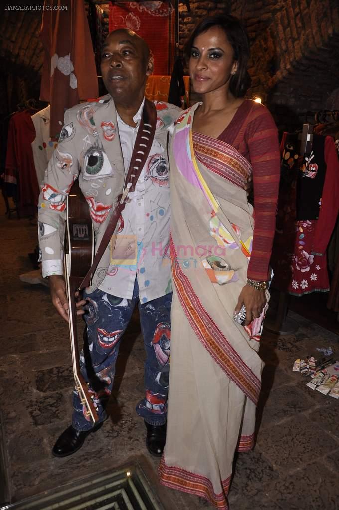 Manasi Scott at  Painted Clothing by Prof.Leroy Parker in Melange on 17th Jan 2014