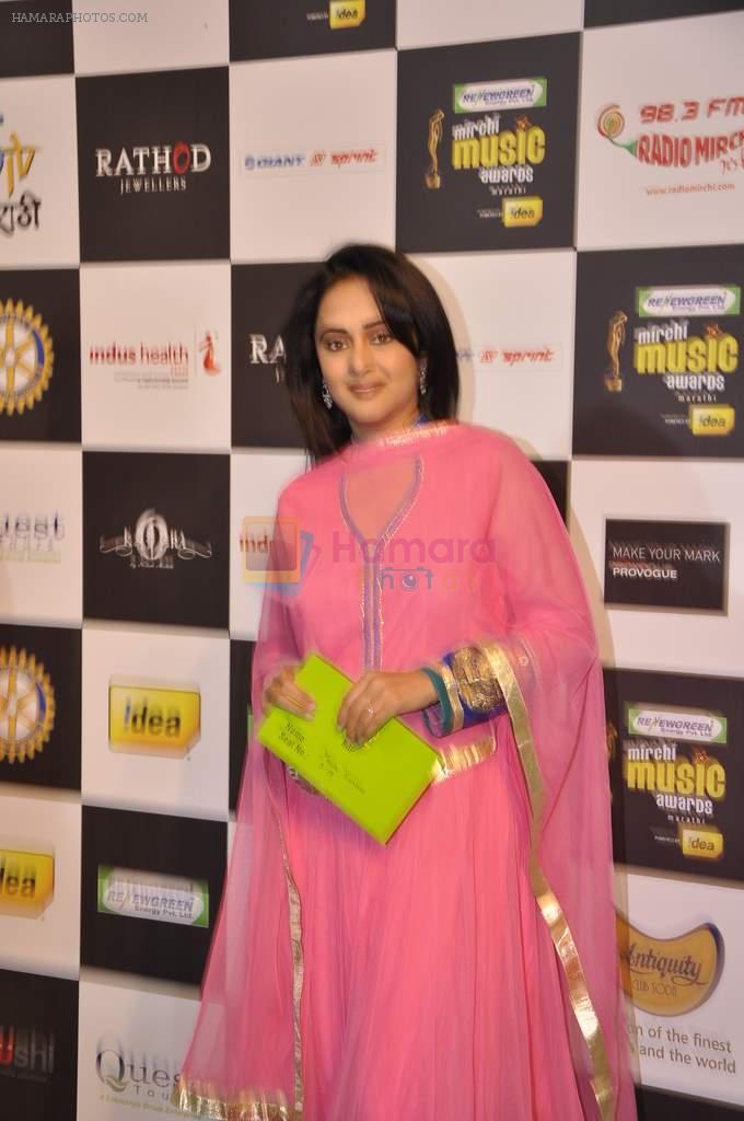 Mrinalini Sharma at Mirchi Marathi Music Awards in Pune, Mumbai on 27th jan 2014