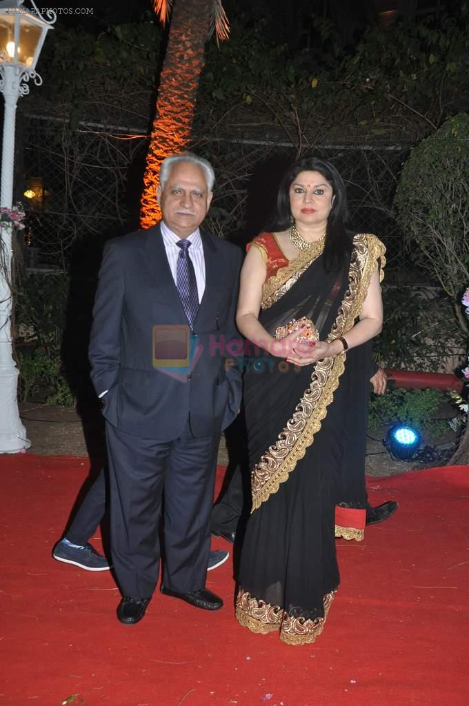Ramesh Sippy, Kiran Juneja at Ahana Deol's Wedding Reception in Mumbai on 2nd Feb 2014