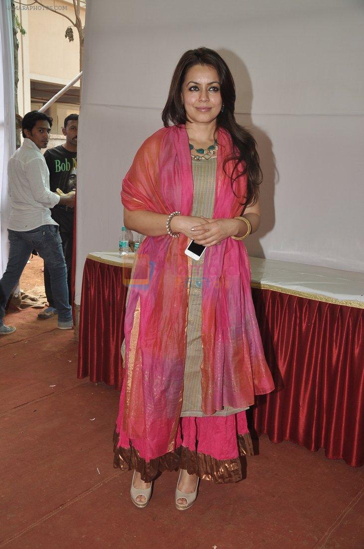 Mahima Chaudhary at Anurag Basu's Saraswati pooja in Mumbai on 4th Feb 2014