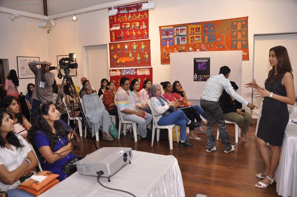 Achala Sachdev conducts Fashion workshop at Kalaghoda festival in Kalaghoda, Mumbai on 5th Feb 2014