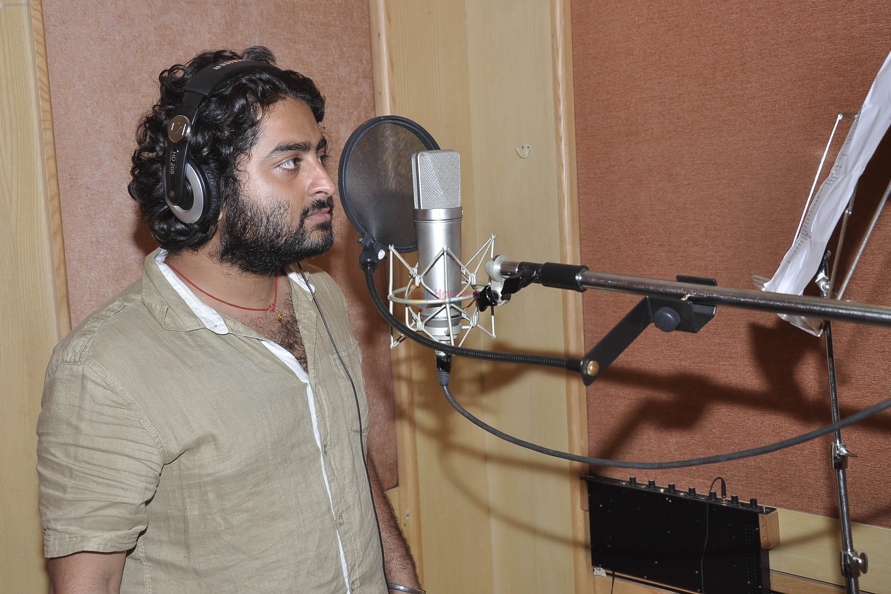 Arijit Singh singing song for Music Director Palash Muchhal for Shilpa Shetty's productions film _Dishkiyaaoon_.1
